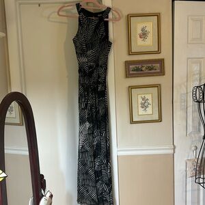 Dress SLNY size 8, long, very elegant